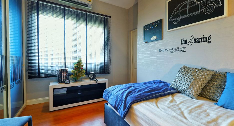 For sale 3 bedrooms house in Phasi Charoen, Bangkok