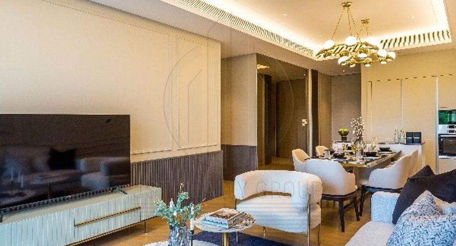For rent and for sale 2 bedrooms condo in Pathum Wan, Bangkok