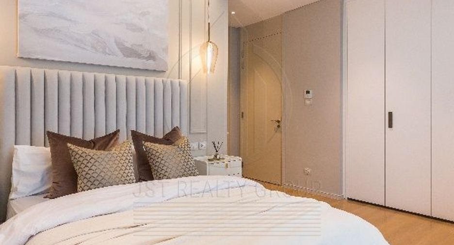 For rent and for sale 2 bedrooms condo in Pathum Wan, Bangkok