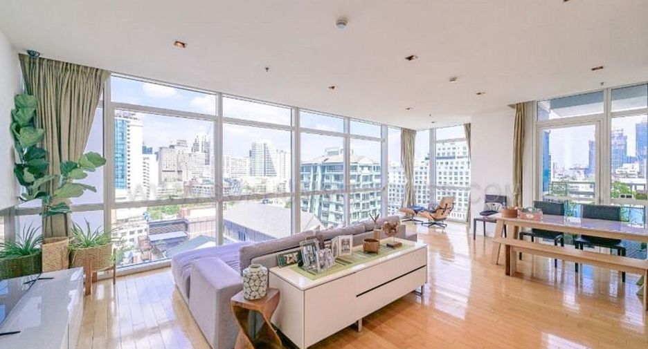 For sale 3 bed apartment in Pathum Wan, Bangkok
