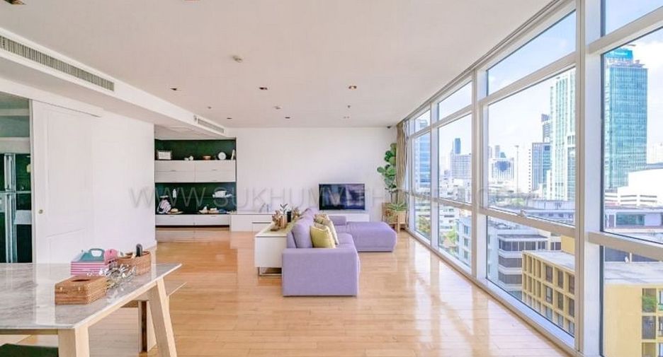 For sale 3 bed apartment in Pathum Wan, Bangkok
