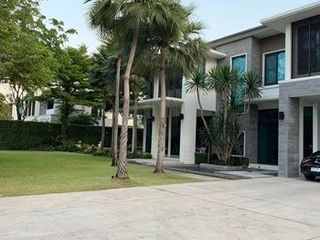 For sale 5 bed house in Mueang Nonthaburi, Nonthaburi