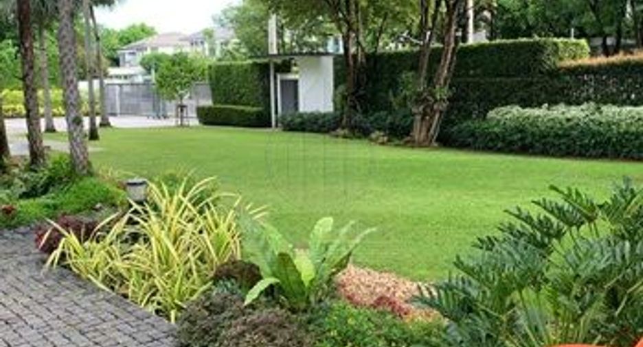 出售 5 卧室 独立屋 在 Mueang Nonthaburi, Nonthaburi