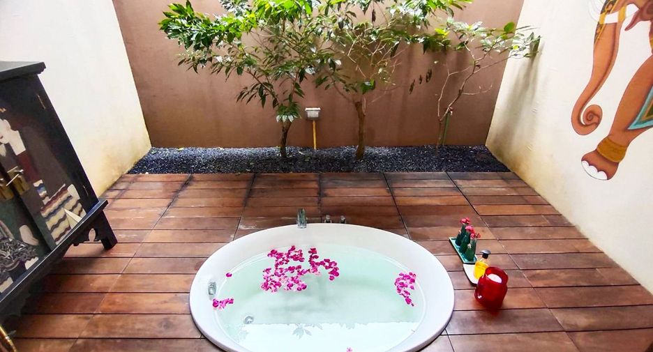 For rent 1 bed villa in Mueang Phuket, Phuket