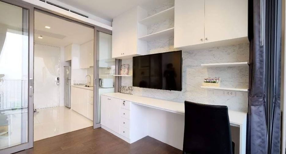 For rent 1 Beds condo in Sathon, Bangkok