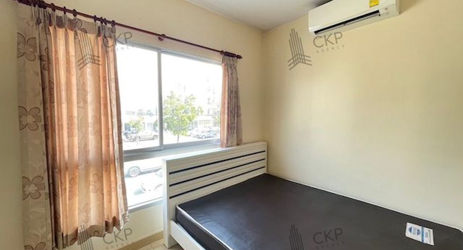 For sale 1 bed condo in Khlong Luang, Pathum Thani
