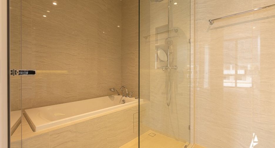 Condo en venta de 2 habitaciones en Pathum Wan, Bangkok