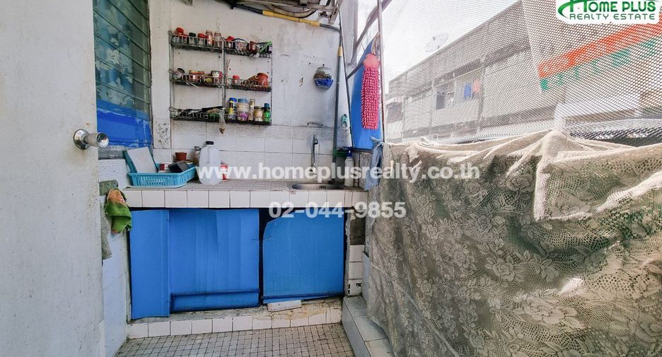 For sale 1 bed condo in Lak Si, Bangkok