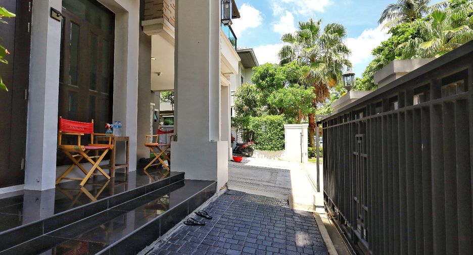 Casa en venta de 4 habitaciones en Bang Bon, Bangkok