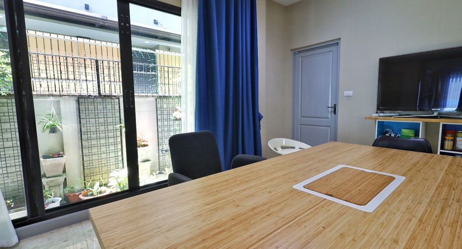 Casa en venta de 4 habitaciones en Bang Bon, Bangkok