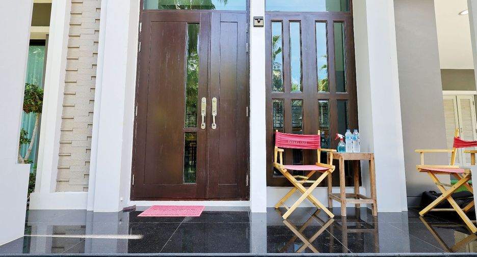 Casa en venta de 4 habitaciones en Bang Bon, Bangkok