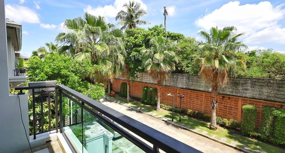 Casa en venta de 4 habitaciones en Bang Bon, Bangkok