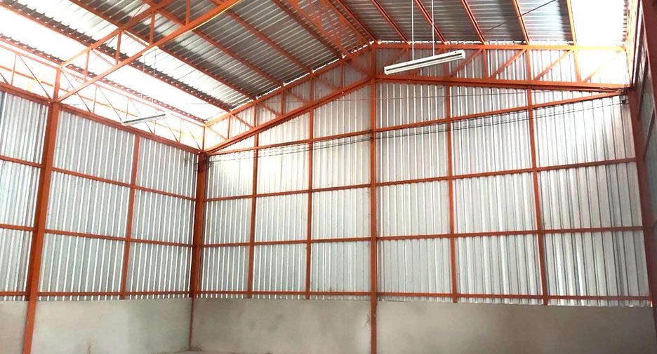 For rent warehouse in Mueang Lampang, Lampang