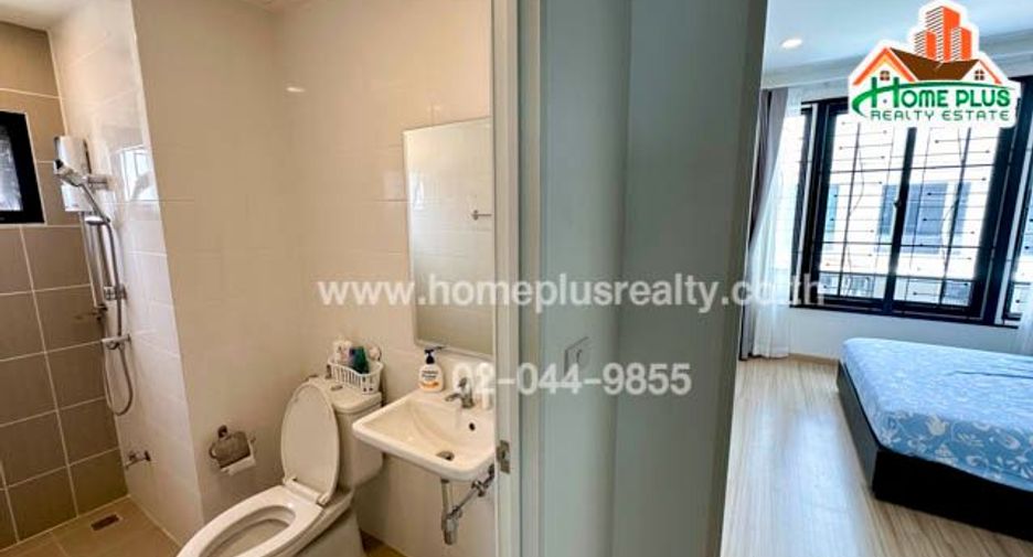 Casa adosada en venta de 3 habitaciones en Rat Burana, Bangkok