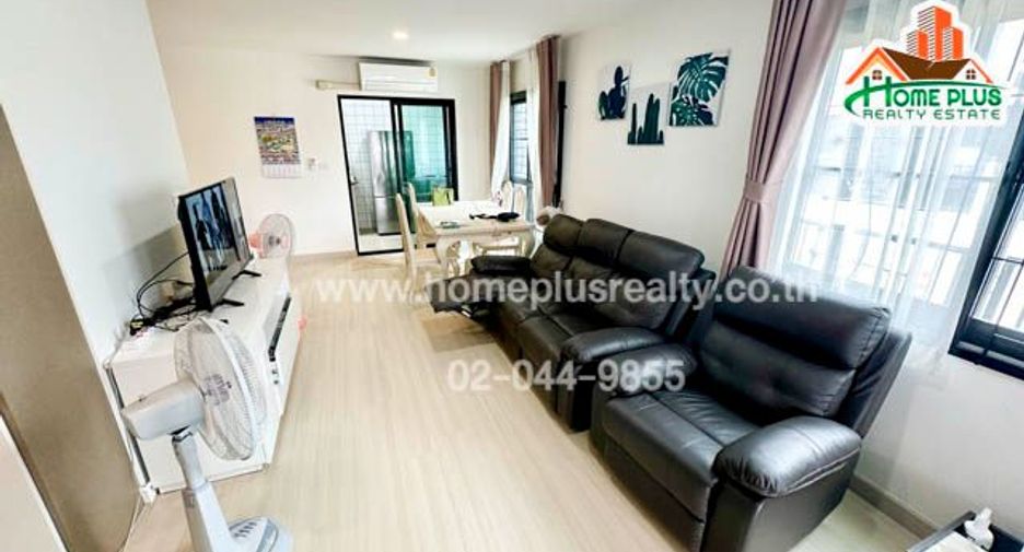 Casa adosada en venta de 3 habitaciones en Rat Burana, Bangkok