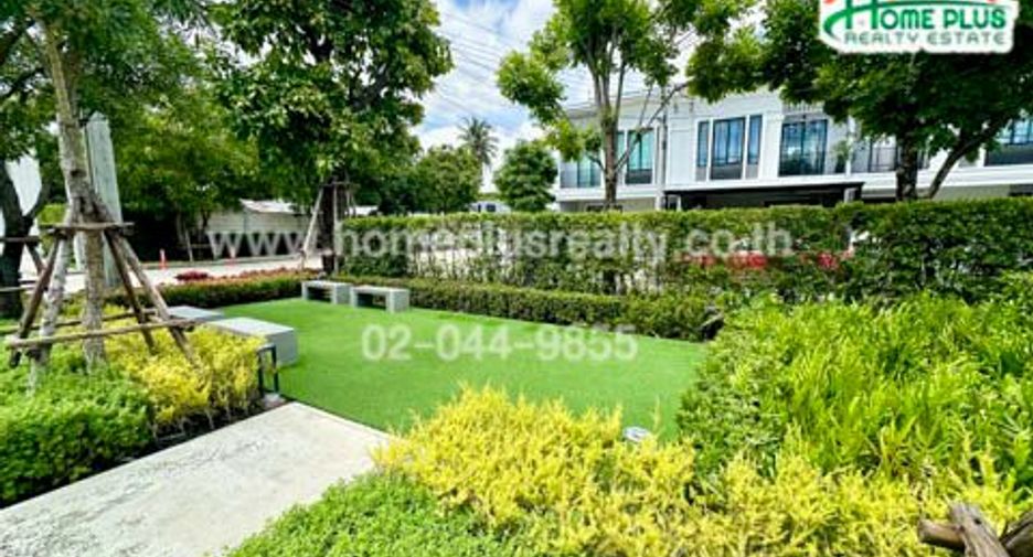 Casa adosada en venta de 3 habitaciones en Rat Burana, Bangkok
