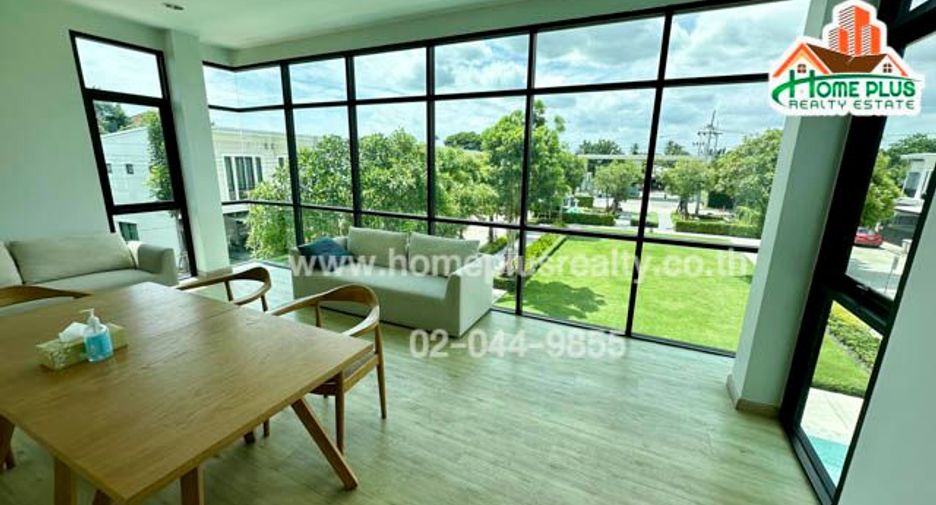 Casa adosada en venta de 3 habitaciones en Rat Burana, Bangkok