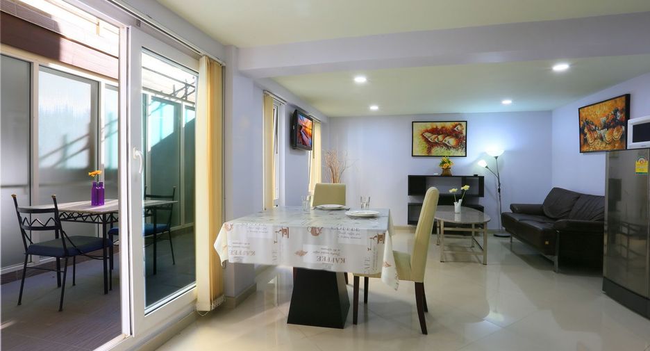 For sale 8 bed serviced apartment in Pratumnak, Pattaya
