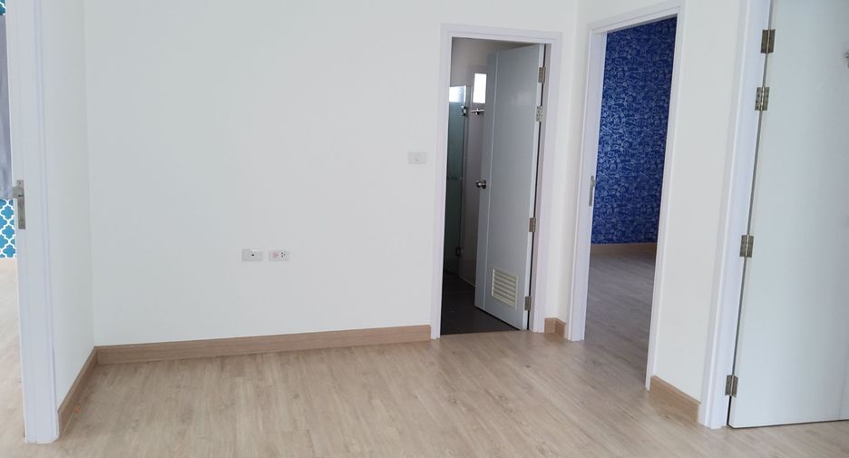 Haus zum Kauf mit 4 Zimmer in Bang Khun Thian, Bangkok
