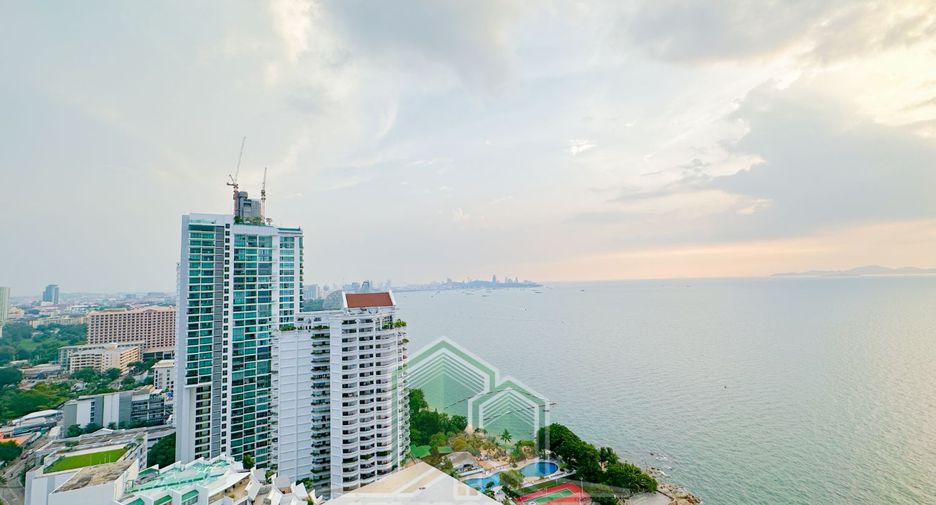 For sale 4 bedrooms condo in Bang Lamung, Chonburi