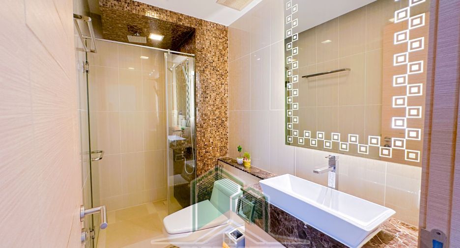 For sale 4 bedrooms condo in Bang Lamung, Chonburi