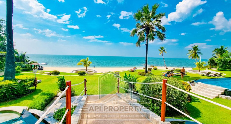 For sale 4 bedrooms condo in Bang Lamung, Chonburi