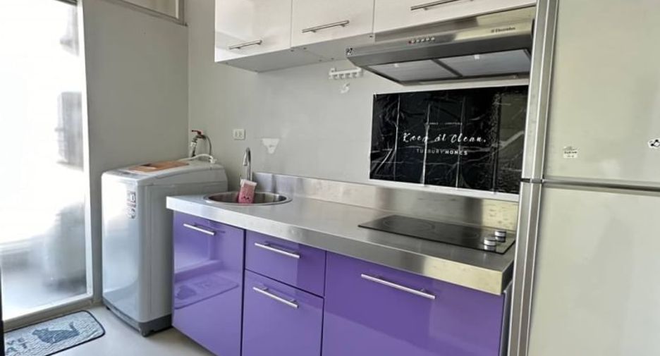 For sale 2 bedrooms condo in Si Racha, Chonburi