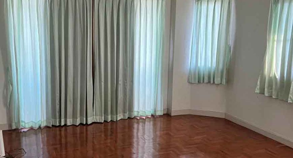 ขาย 4 ห้องนอน บ้านเดี่ยว ใน เมืองเชียงใหม่, เชียงใหม่