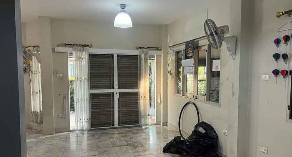 ขาย 4 ห้องนอน บ้านเดี่ยว ใน เมืองเชียงใหม่, เชียงใหม่