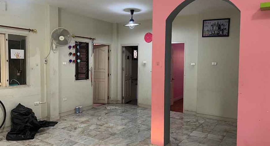 ขาย 4 ห้องนอน บ้านเดี่ยว ใน เมืองเชียงใหม่, เชียงใหม่
