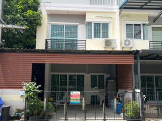 Продажа 4 спальни таунхаус в Khlong Luang, Патумтани