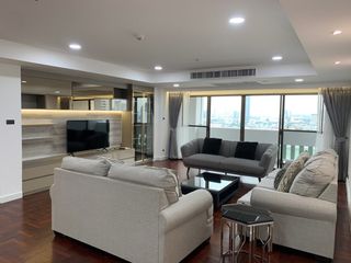 ให้เช่า 3 ห้องนอน อพาร์ทเม้นท์ ใน วัฒนา, กรุงเทพฯ