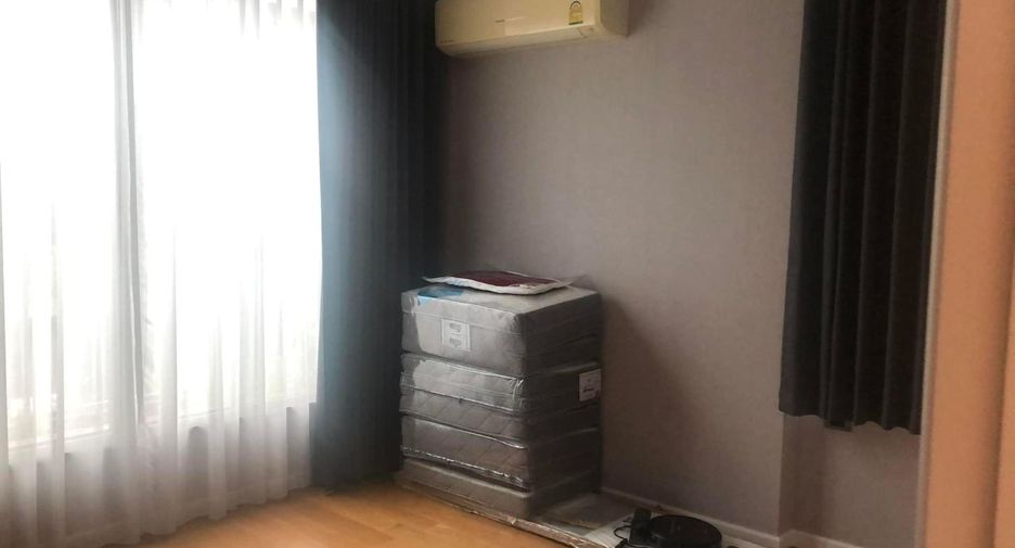 For sale 2 bedrooms house in Bang Kapi, Bangkok