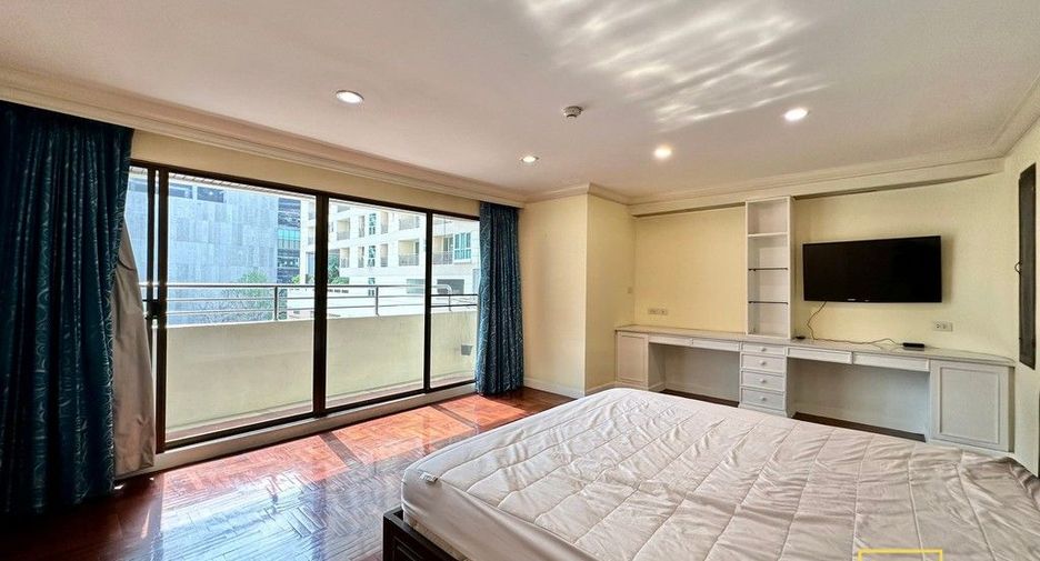 Condo en alquiler de 3 habitaciones en Khlong Toei, Bangkok