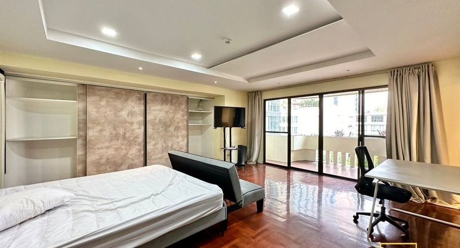 Condo en alquiler de 3 habitaciones en Khlong Toei, Bangkok