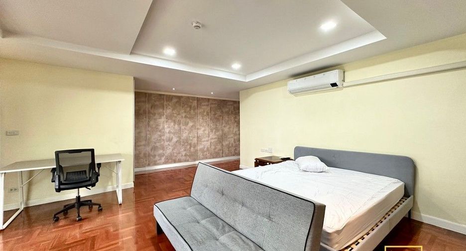 Condo en alquiler de 3 habitaciones en Khlong Toei, Bangkok