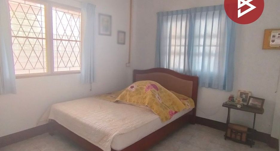 For sale 2 bed townhouse in Mueang Chanthaburi, Chanthaburi