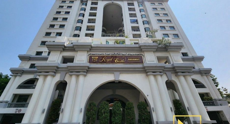 Condo en alquiler de 3 habitaciones en Watthana, Bangkok