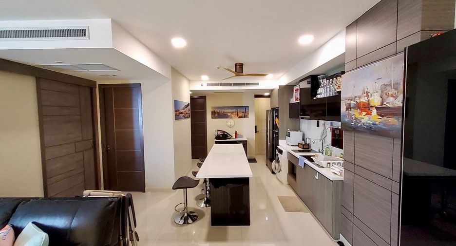 For rent 2 bedrooms condo in Bang Lamung, Chonburi