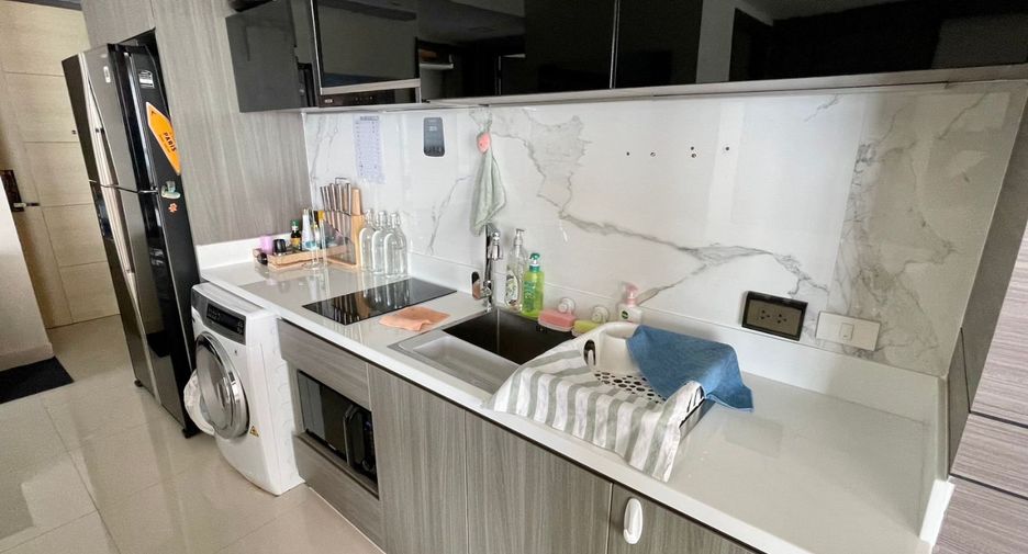 For rent 2 bedrooms condo in Bang Lamung, Chonburi