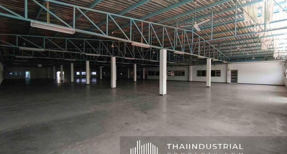 For rent warehouse in Ban Bueng, Chonburi
