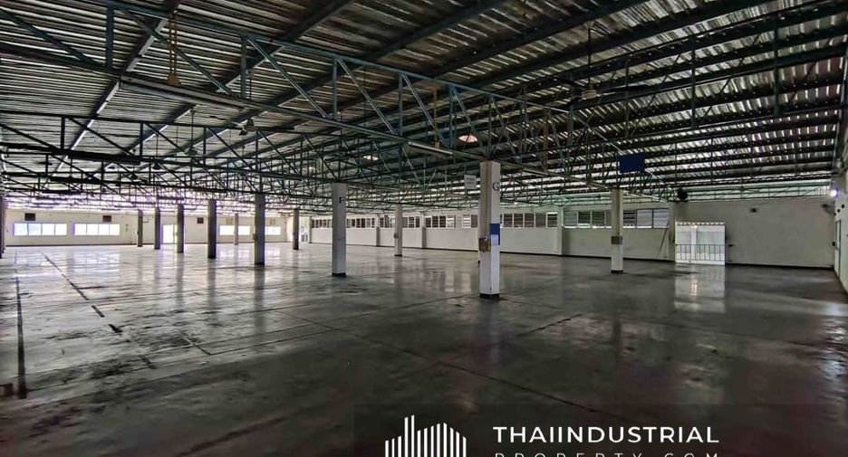 For rent warehouse in Ban Bueng, Chonburi