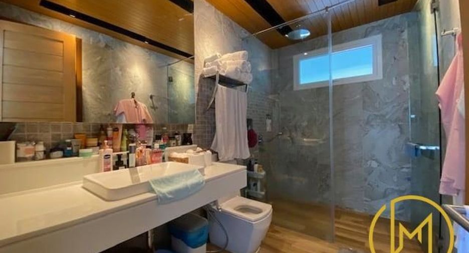 For rent 3 bedrooms villa in Thalang, Phuket