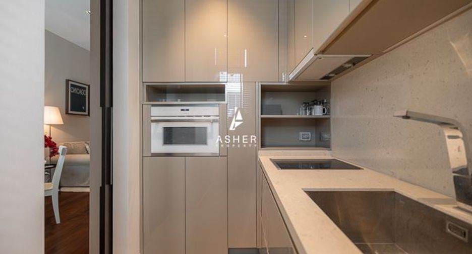 For rent 1 bed condo in Khlong Toei, Bangkok