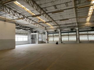 For rent 5 Beds warehouse in Khlong Luang, Pathum Thani