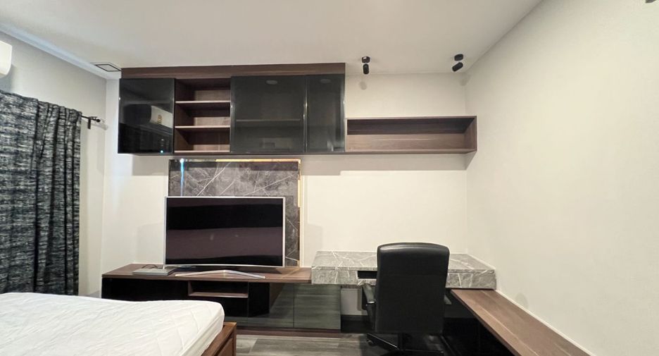 出租 3 卧室 独立屋 在 Bang Phli, Samut Prakan