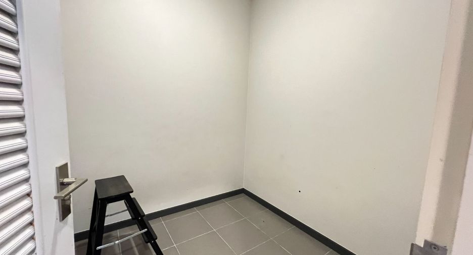 出租 3 卧室 独立屋 在 Bang Phli, Samut Prakan