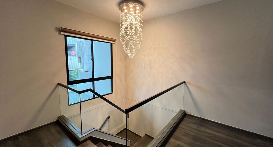 出租 3 卧室 独立屋 在 Bang Phli, Samut Prakan