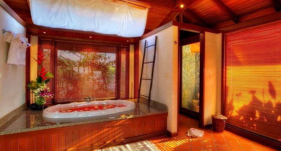 Villa en venta de 4 habitaciones en Thalang, Phuket