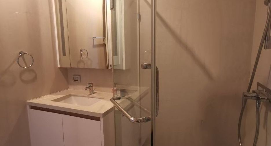 Condo en venta de 2 habitaciones en Pathum Wan, Bangkok